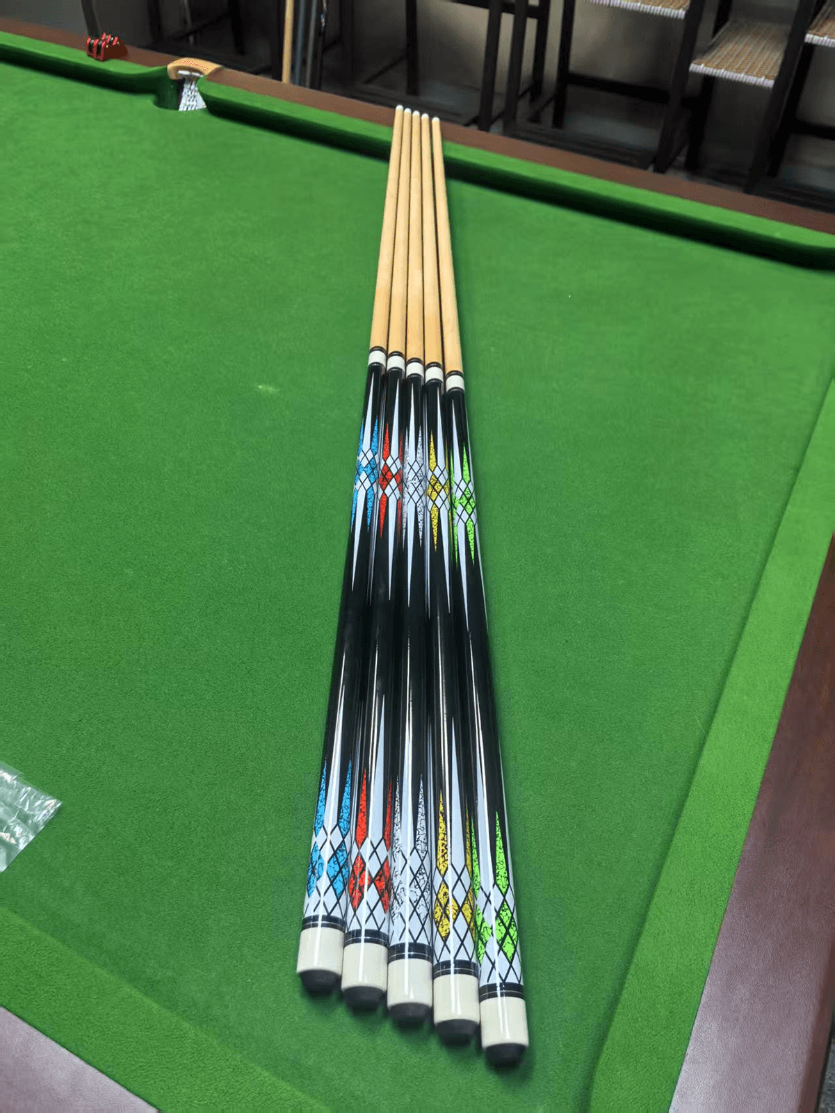 Uniwave UT02 pool cue